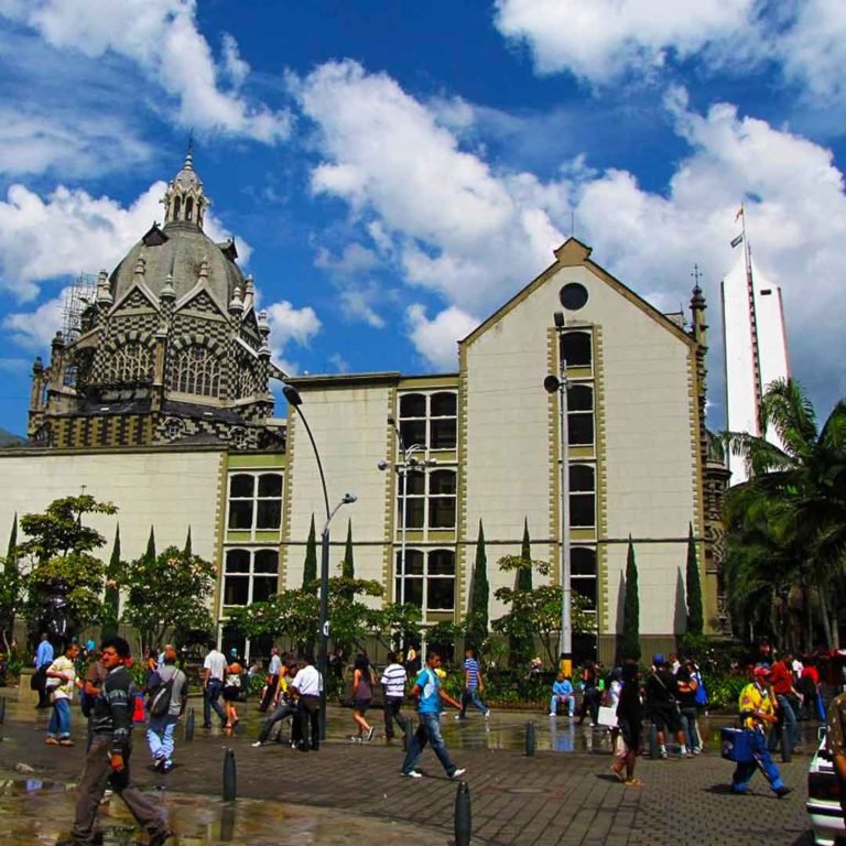 Medellín-City-Tour-23