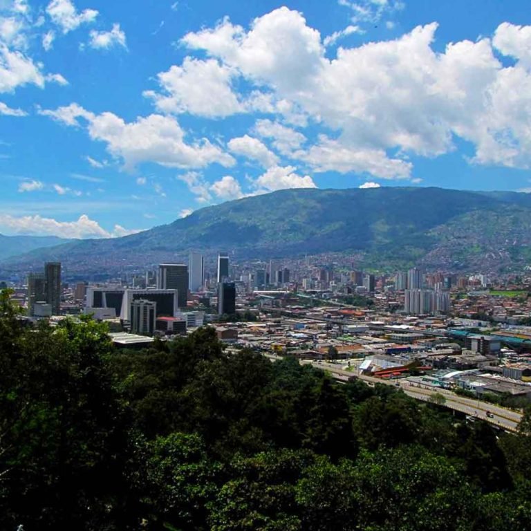 Medellín-City-Tour-25