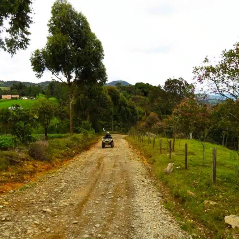 Medellín-Horseback-Riding-Tour-42